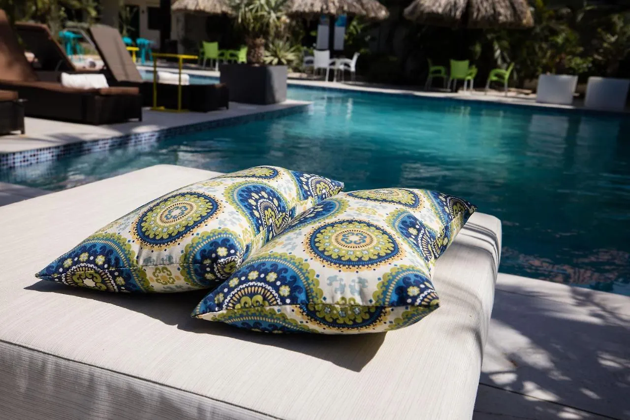 Perle D'Or Aruba Hotel Palm Beach
